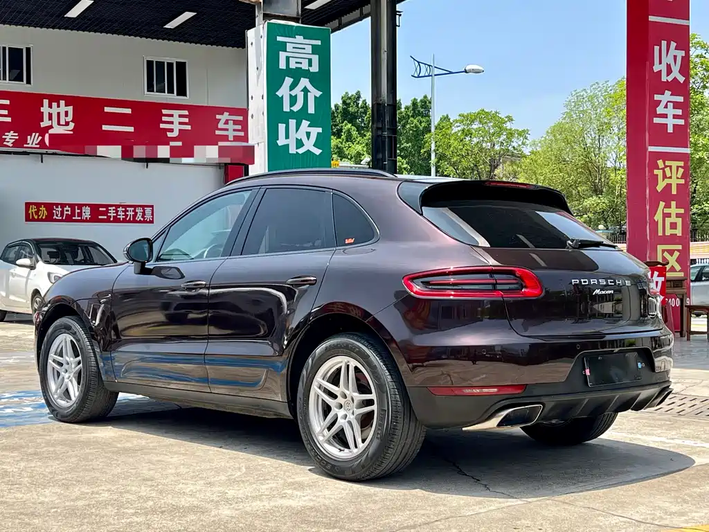 Porsche Macan 2017 — фото 5