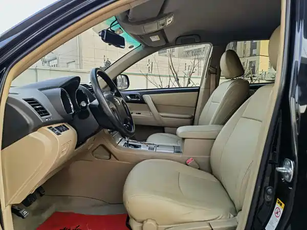 Toyota Highlander 2012