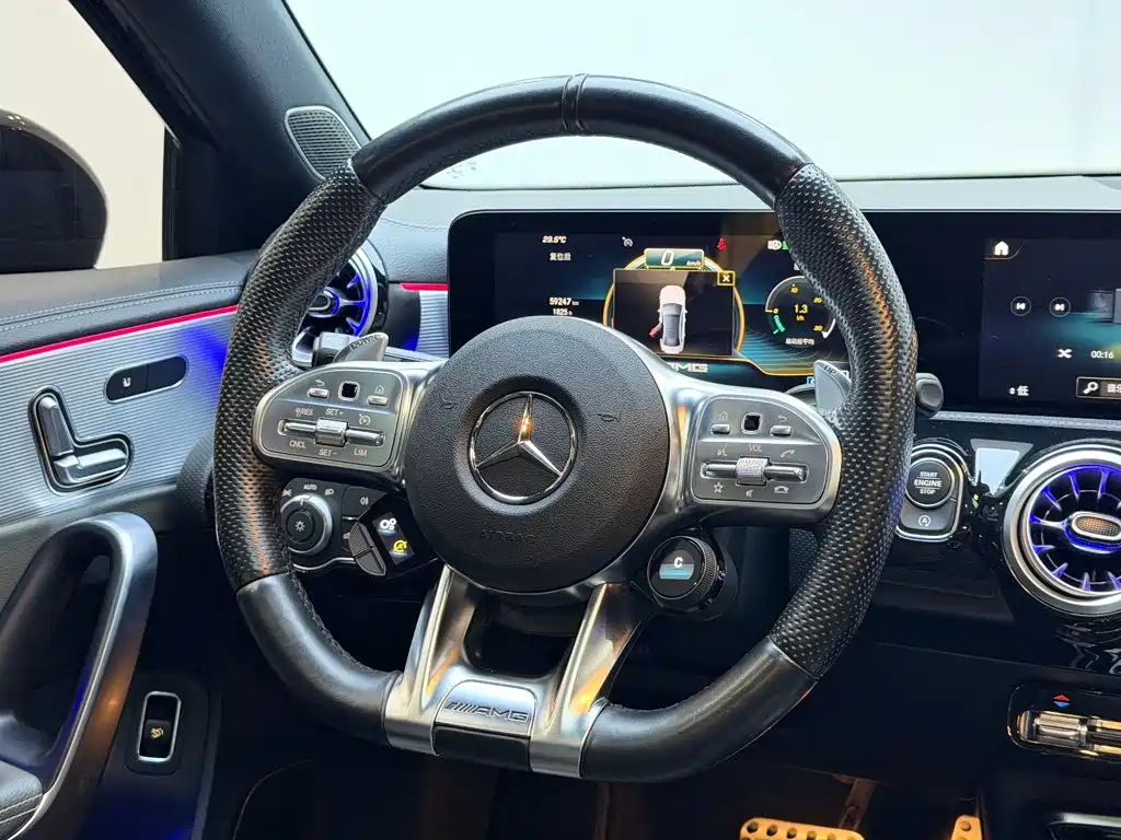 Mercedes-Benz A-Class AMG 2023 — фото 8