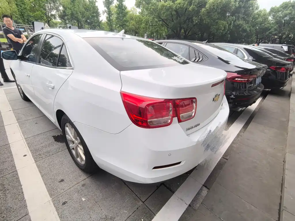Chevrolet Malibu 2015 — фото 3