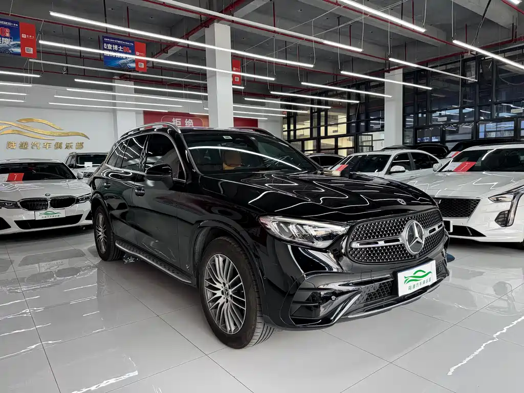 Mercedes-Benz GLC 2023 — фото 3