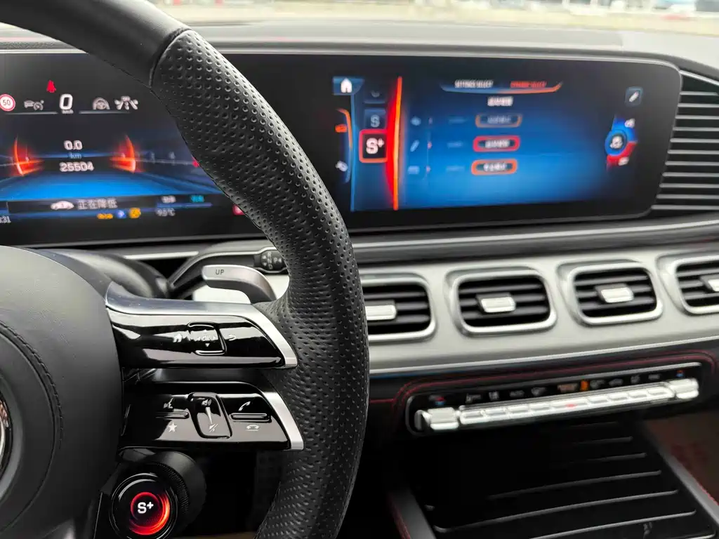 Mercedes-Benz GLE AMG 2024 — фото 14