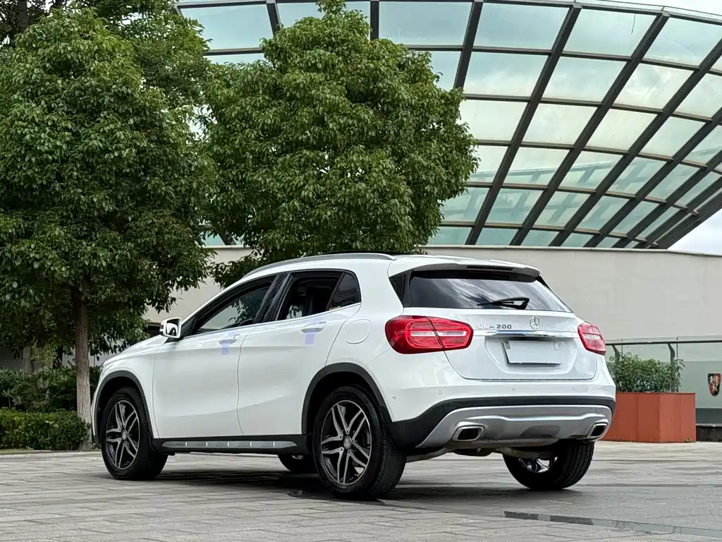 Mercedes-Benz GLA 2017 — фото 9