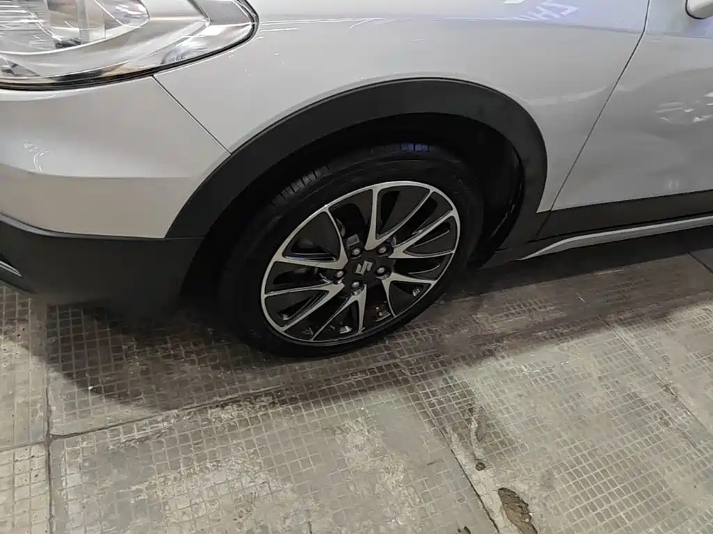 Suzuki S-Cross 2015 — фото 23