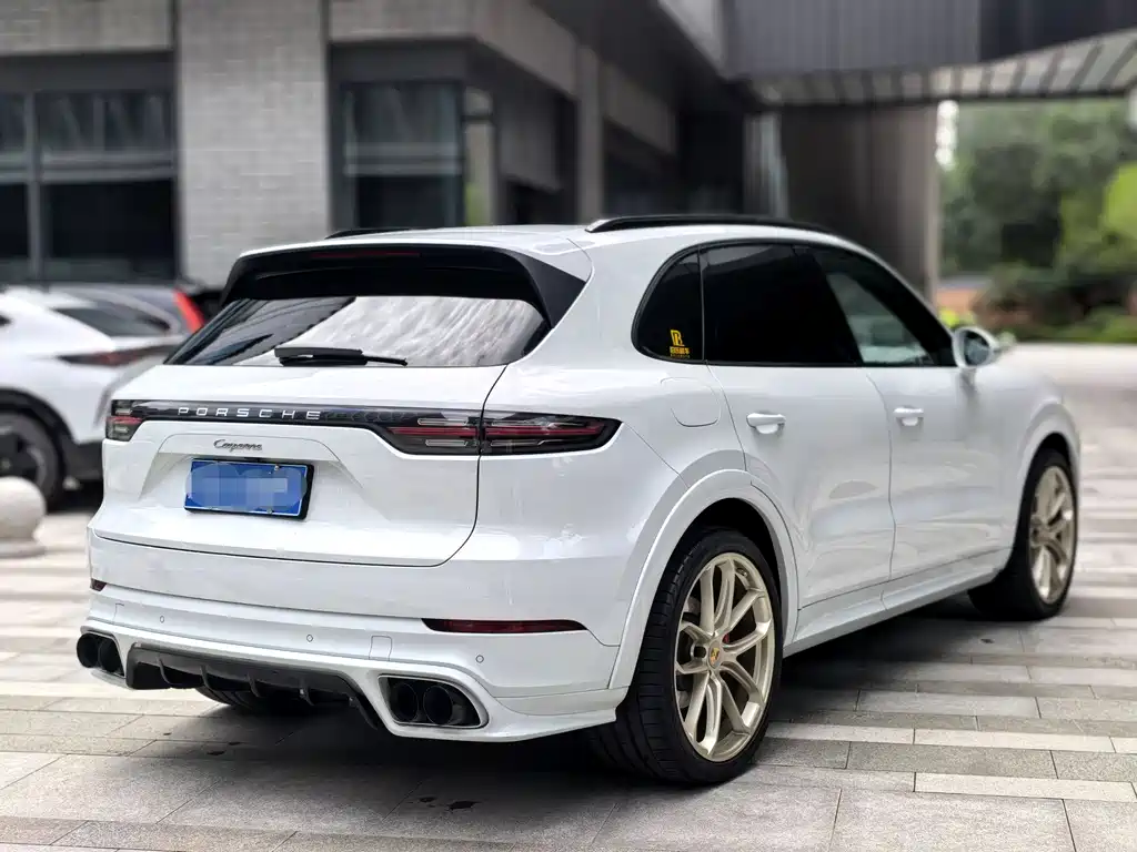 Porsche Cayenne 2018 — фото 5