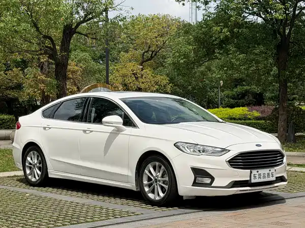 Ford Mondeo 2021