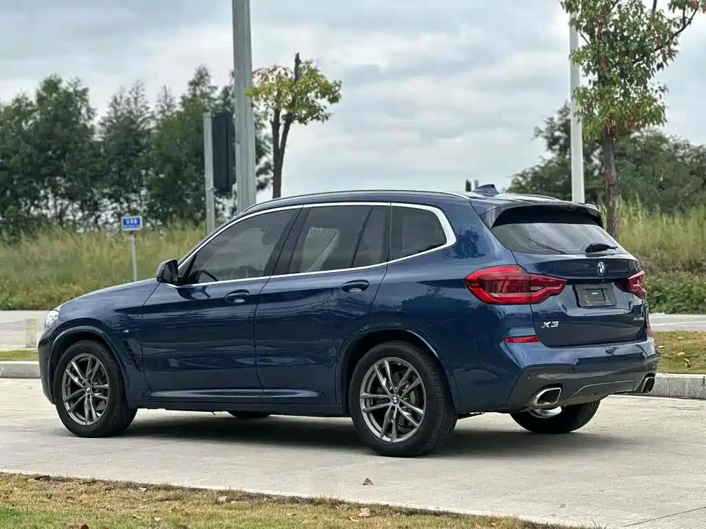 BMW X3 2020 — фото 8