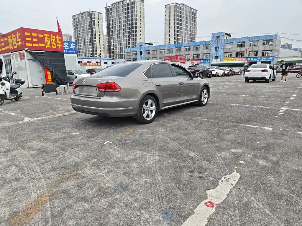 Volkswagen Passat 2013