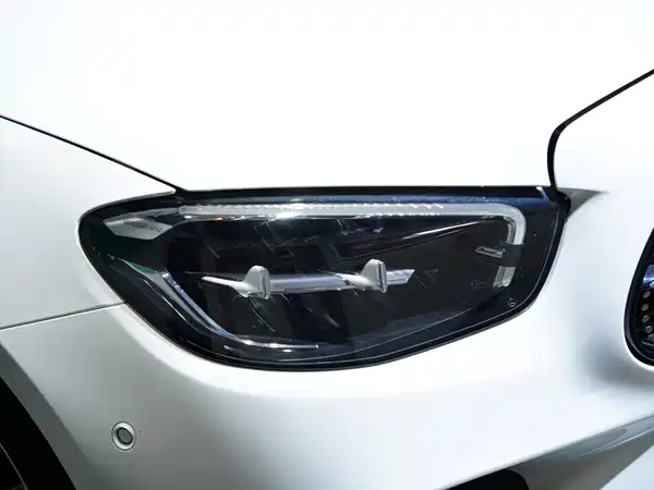 Mercedes-Benz E-Class 2024