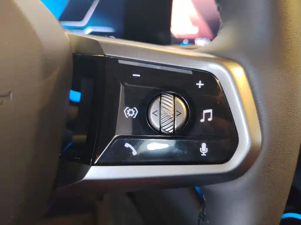 BMW i5 2025 — фото 15