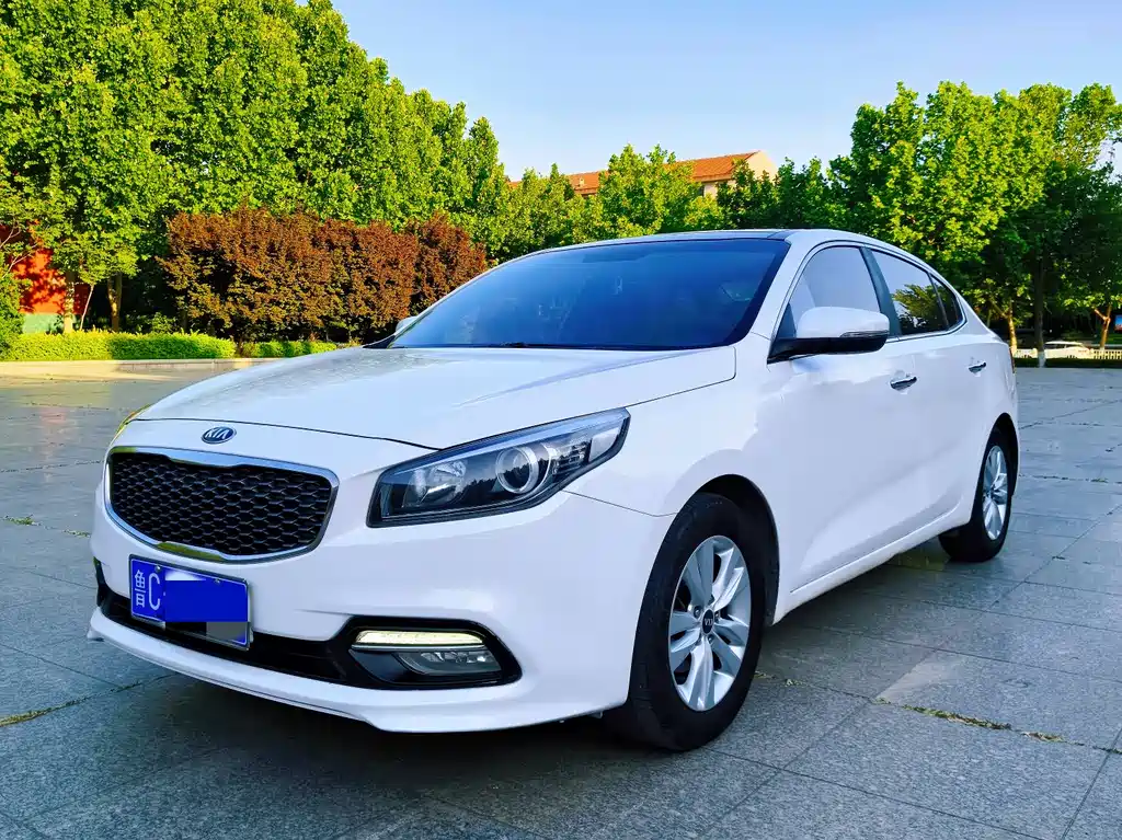 Kia K4 2015 — фото 4