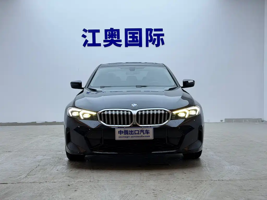 BMW 3 Series 2023