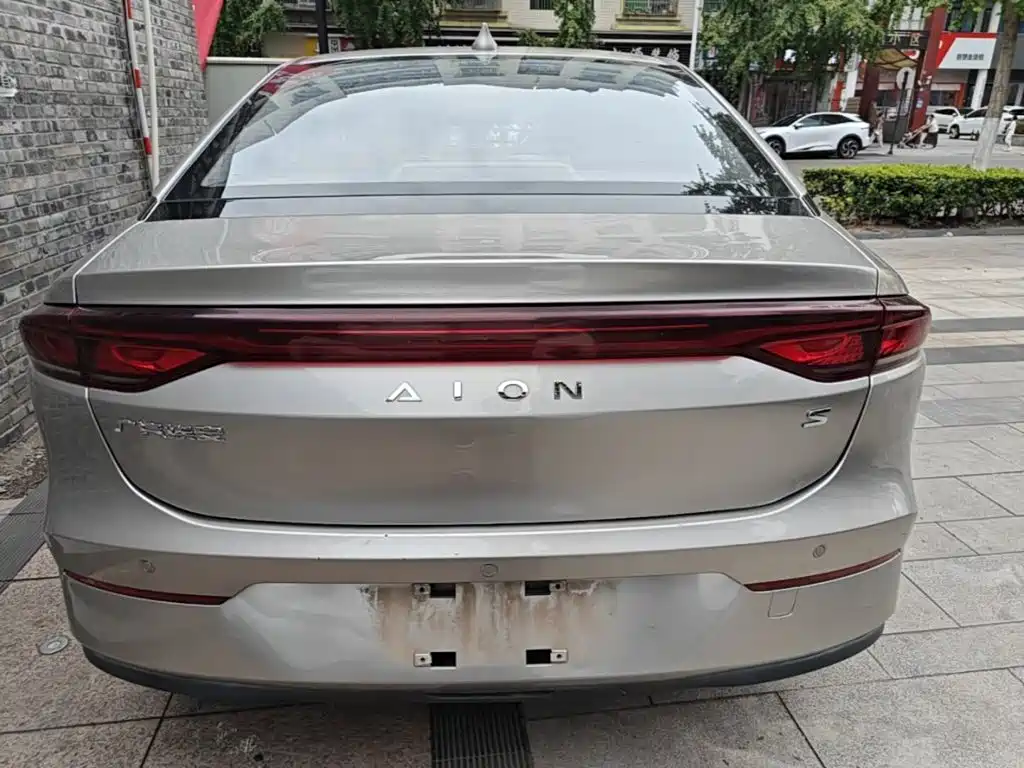 Aion S 2023