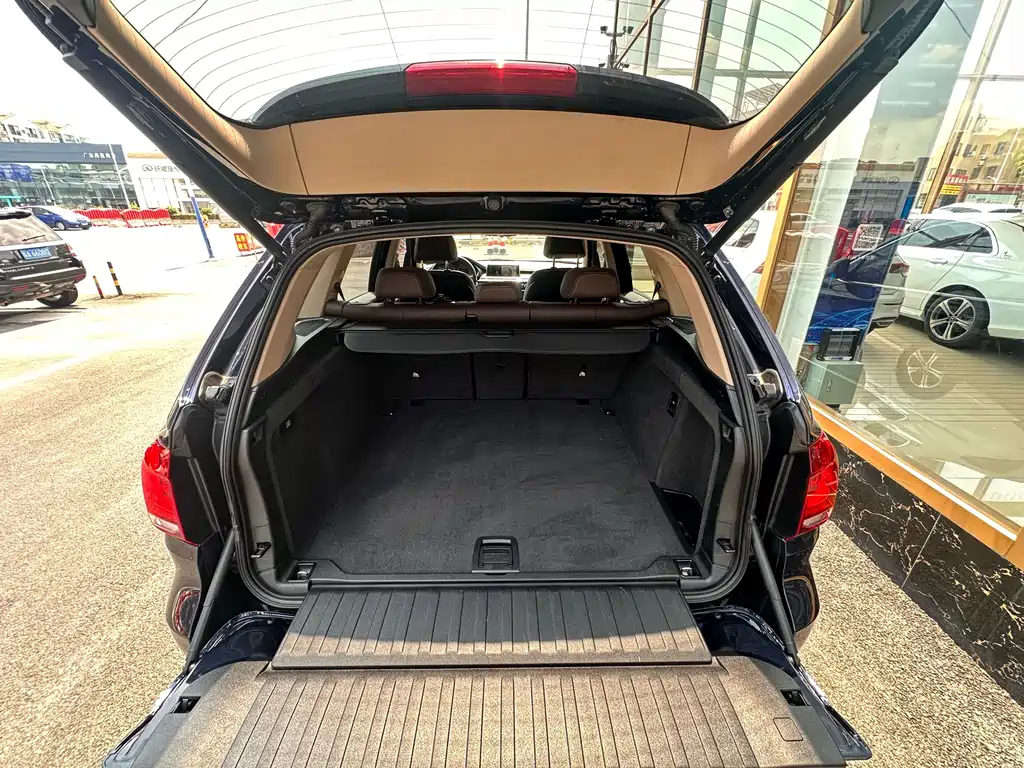 BMW X5 2017 — фото 10