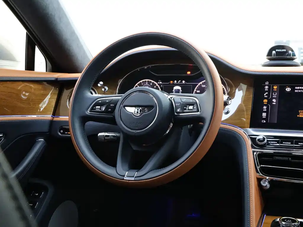 Bentley Flying Spur PHEV 2023 — фото 20