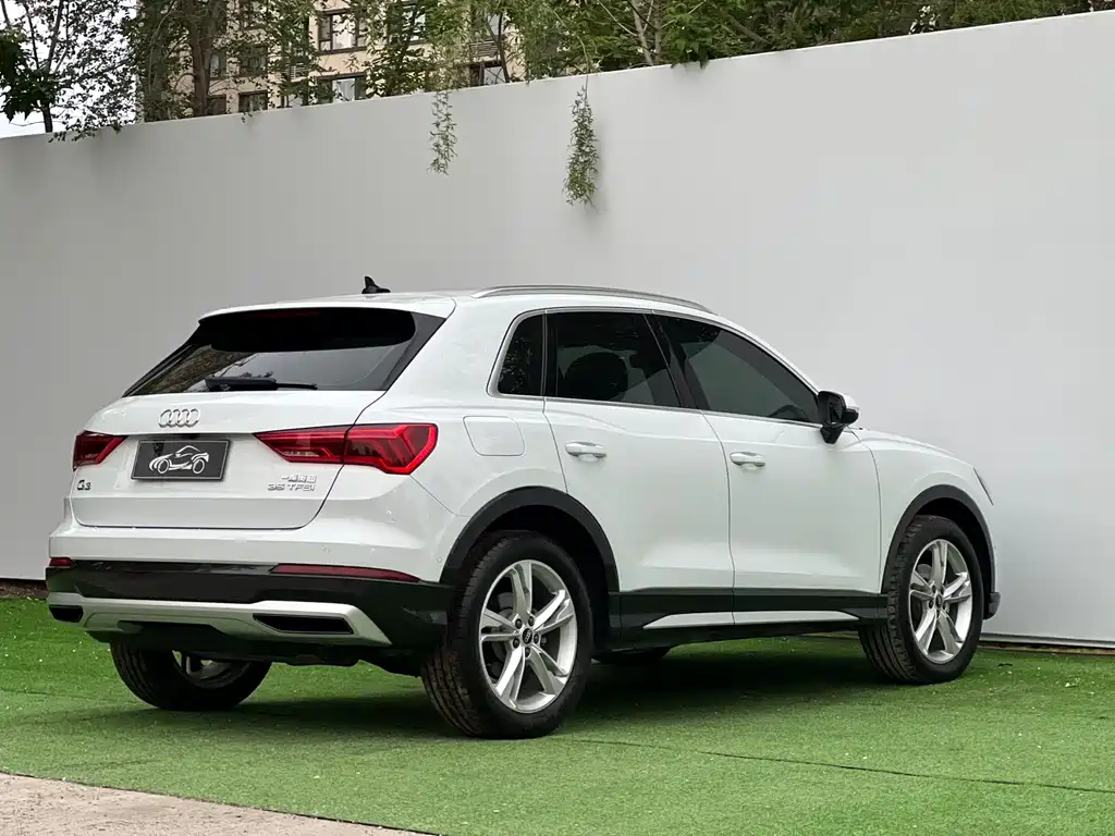 Audi Q3 2022