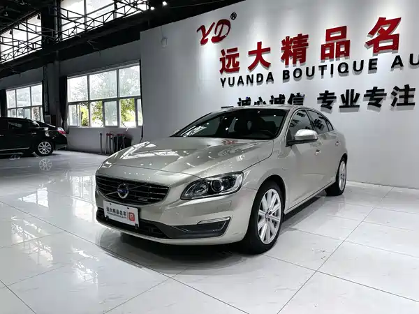 Volvo S60 Plug-In Hybrid 2016