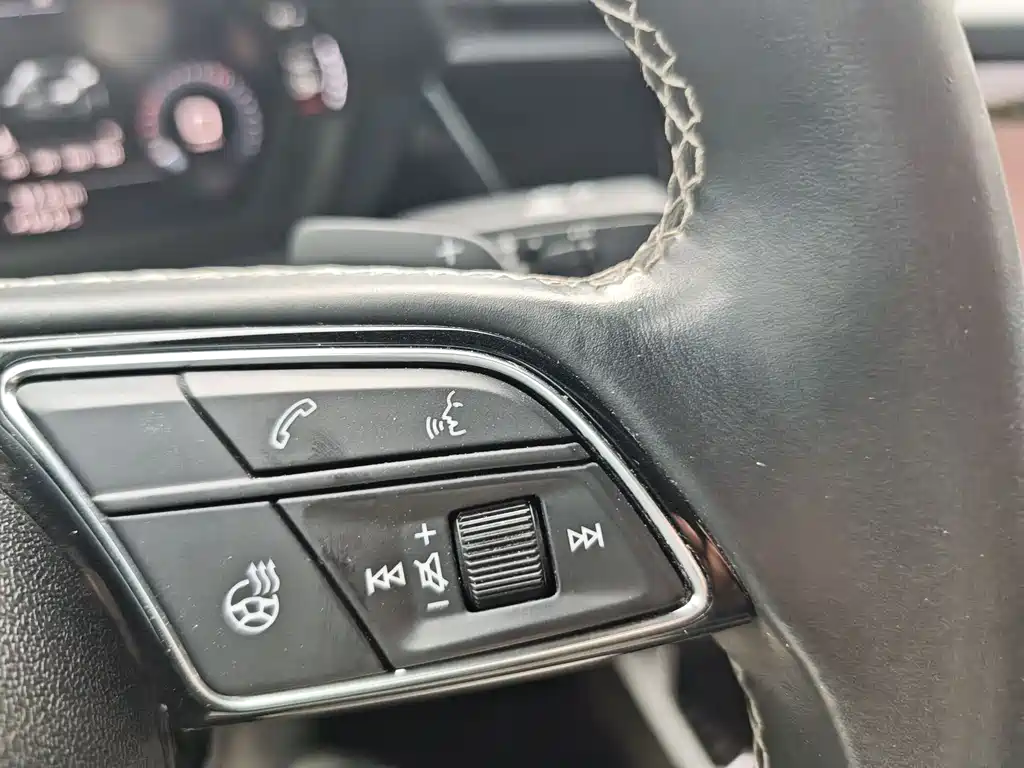 Audi A3 2023 — фото 20