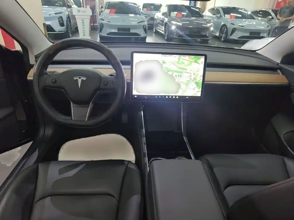 Tesla Model 3 2020 — фото 10