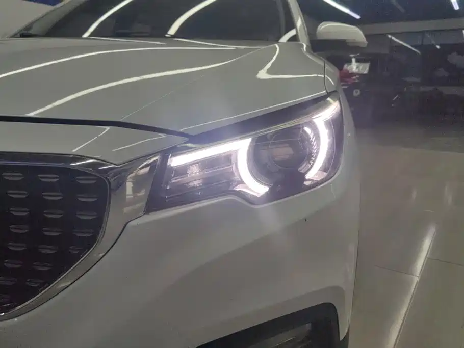 MG ZS 2019
