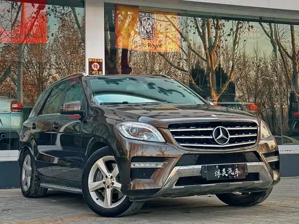 Mercedes-Benz M-Class 2012