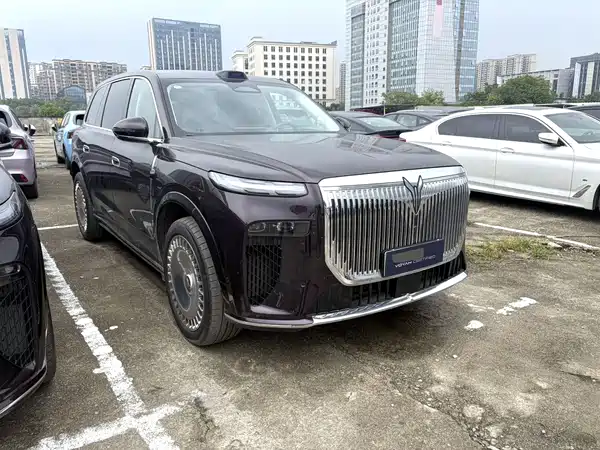 Voyah Taishan 2025