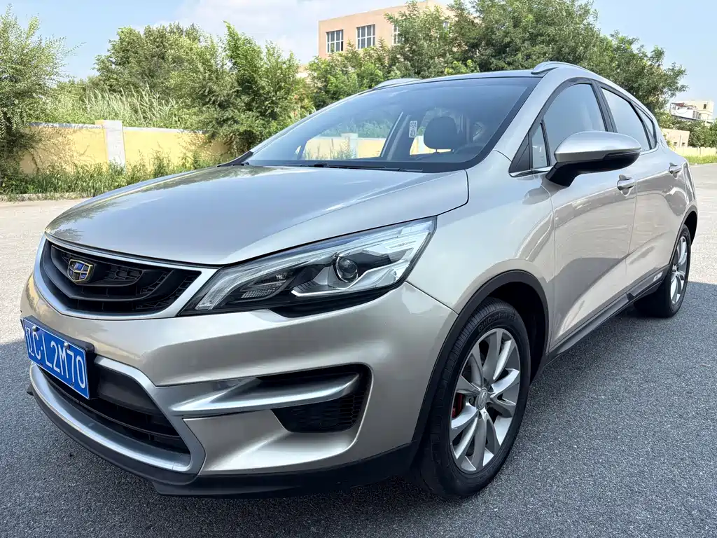 Geely Emgrand GS 2017 — фото 1