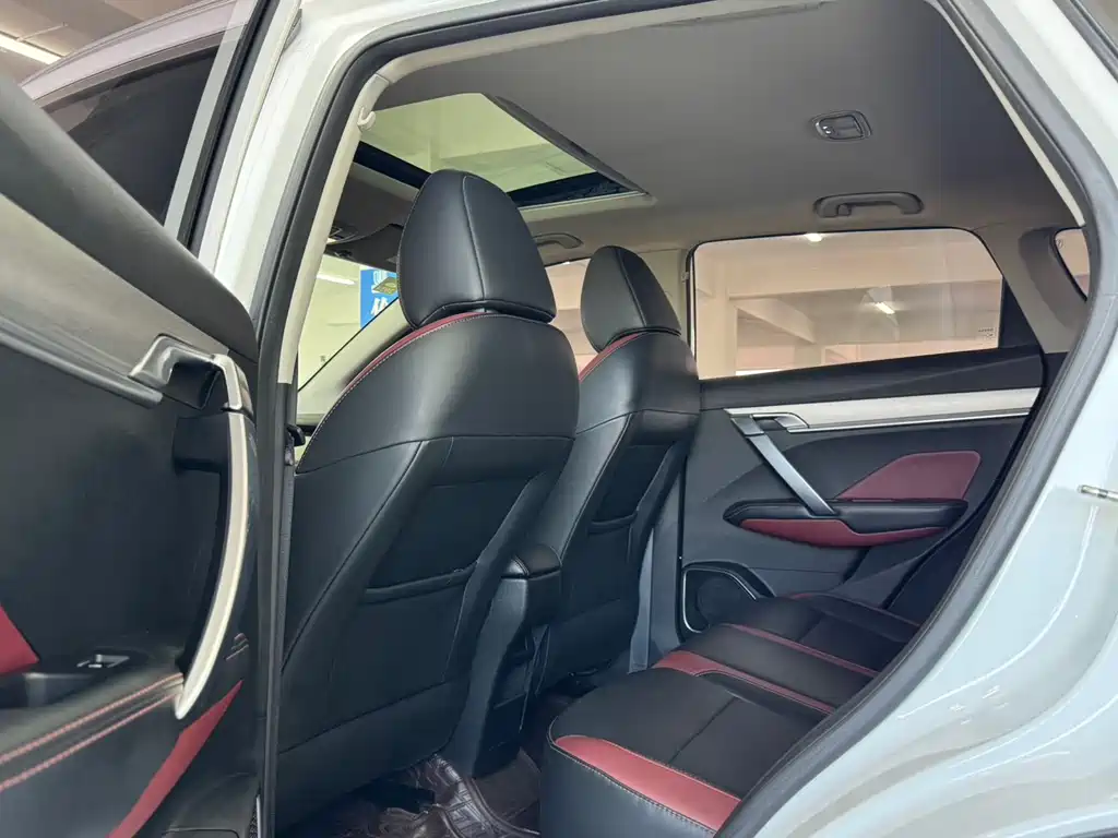 Geely Binyue 2022