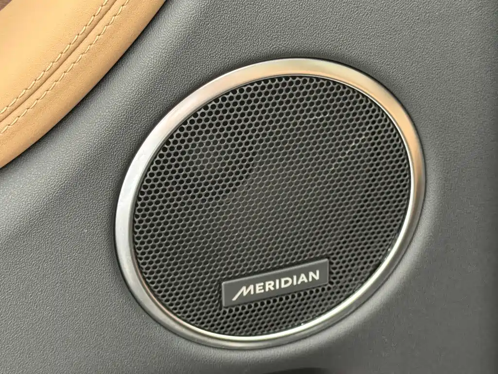 Land Rover Discovery Sport 2024 — фото 22