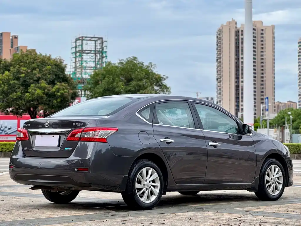 Nissan Sylphy 2013 — фото 12