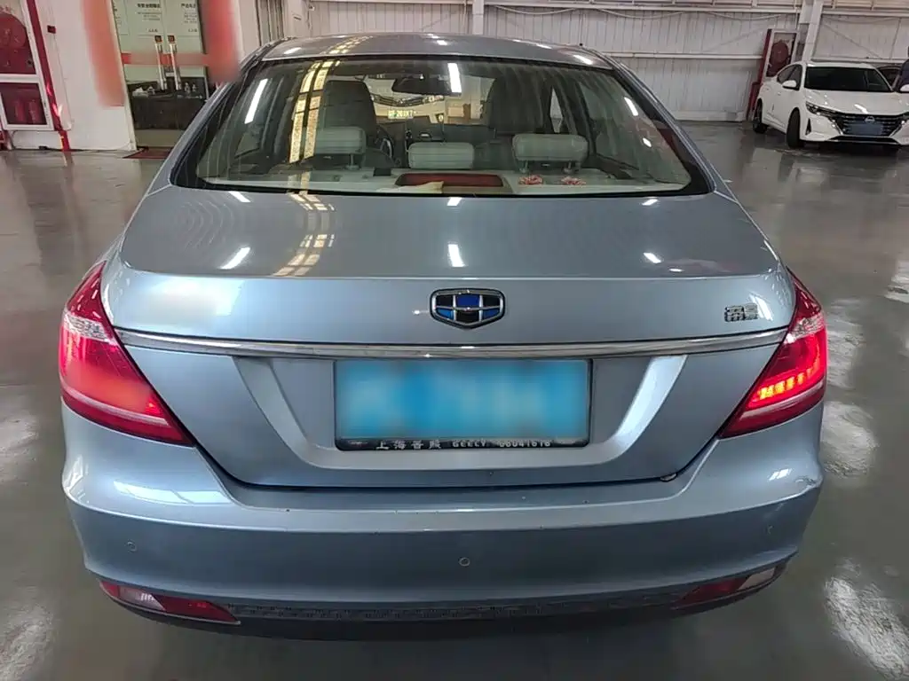 Geely Emgrand 2016