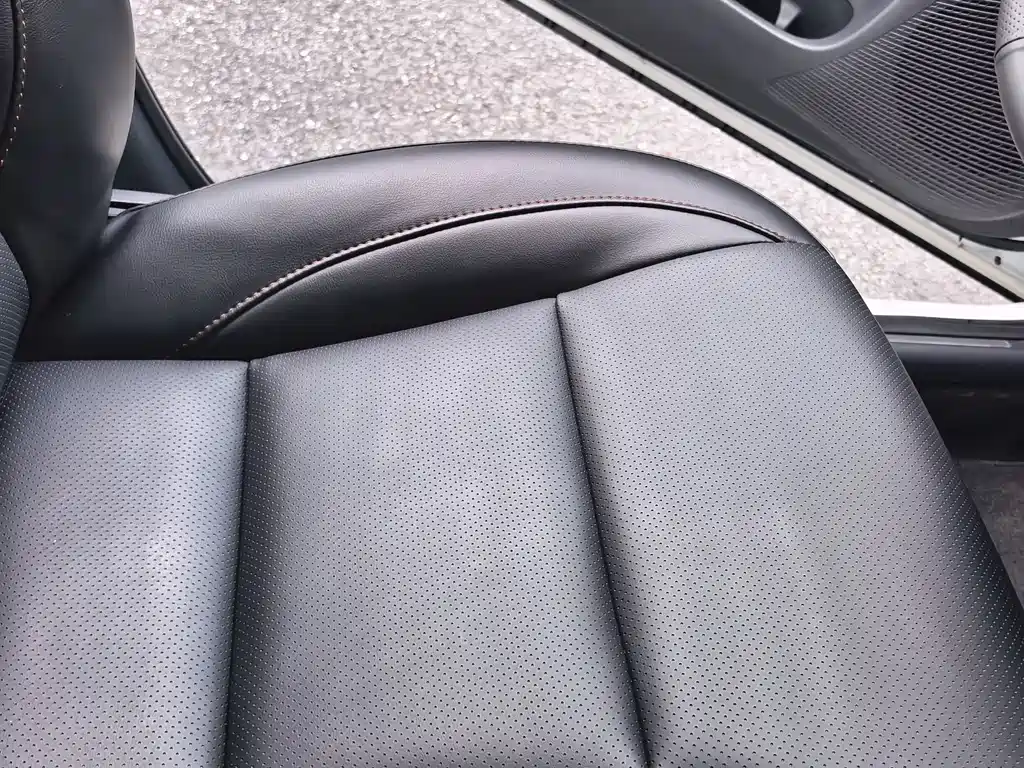 Toyota Yaris L 2022 — фото 24