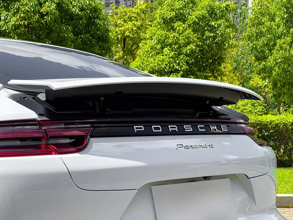 Porsche Panamera 2017 — фото 8