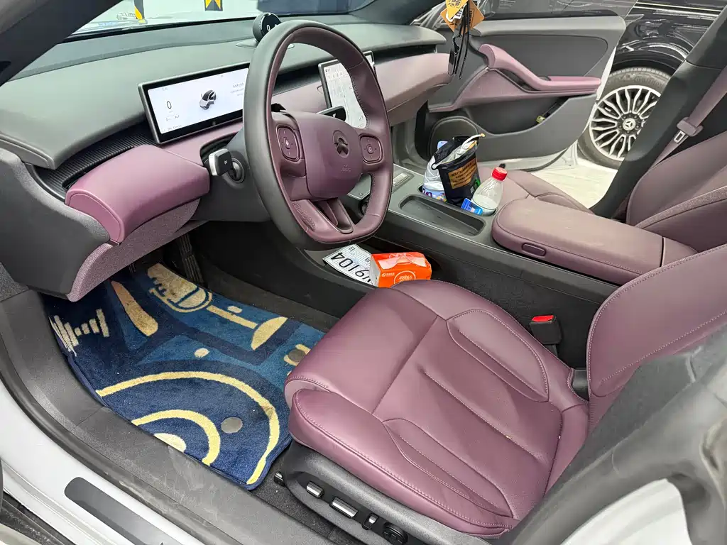 NIO ET5T 2025