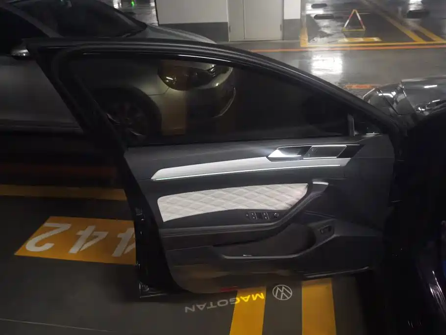 Volkswagen Magotan 2023