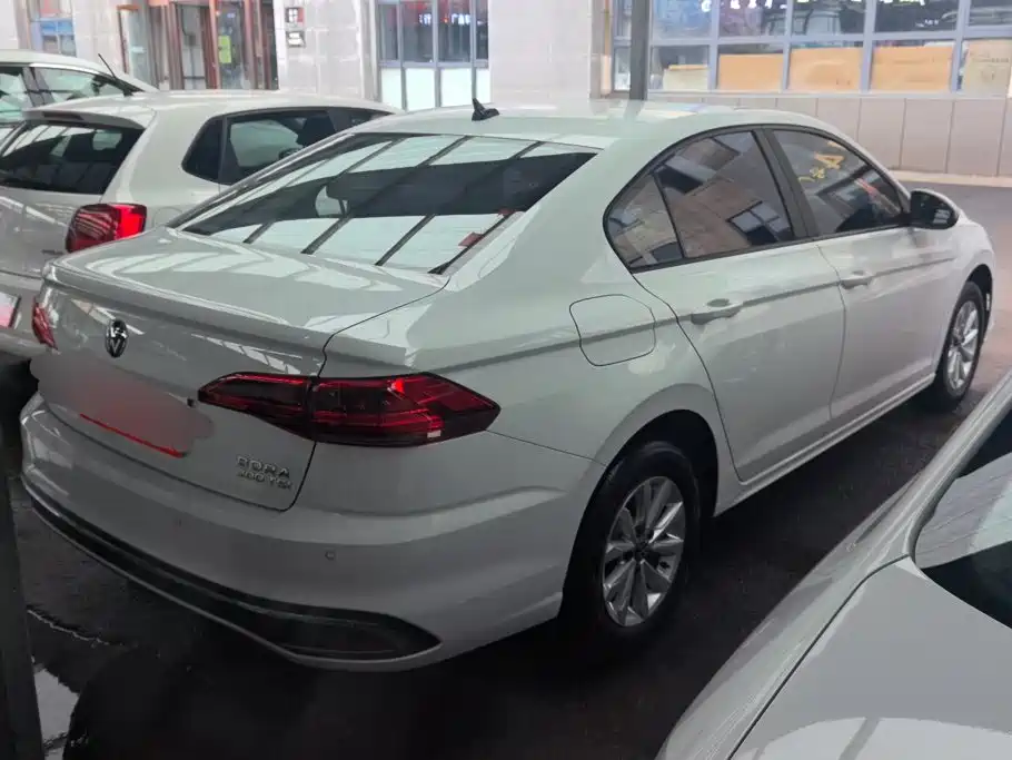 Volkswagen Bora 2024