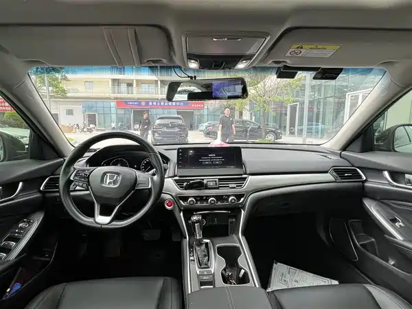 Honda Accord 2022