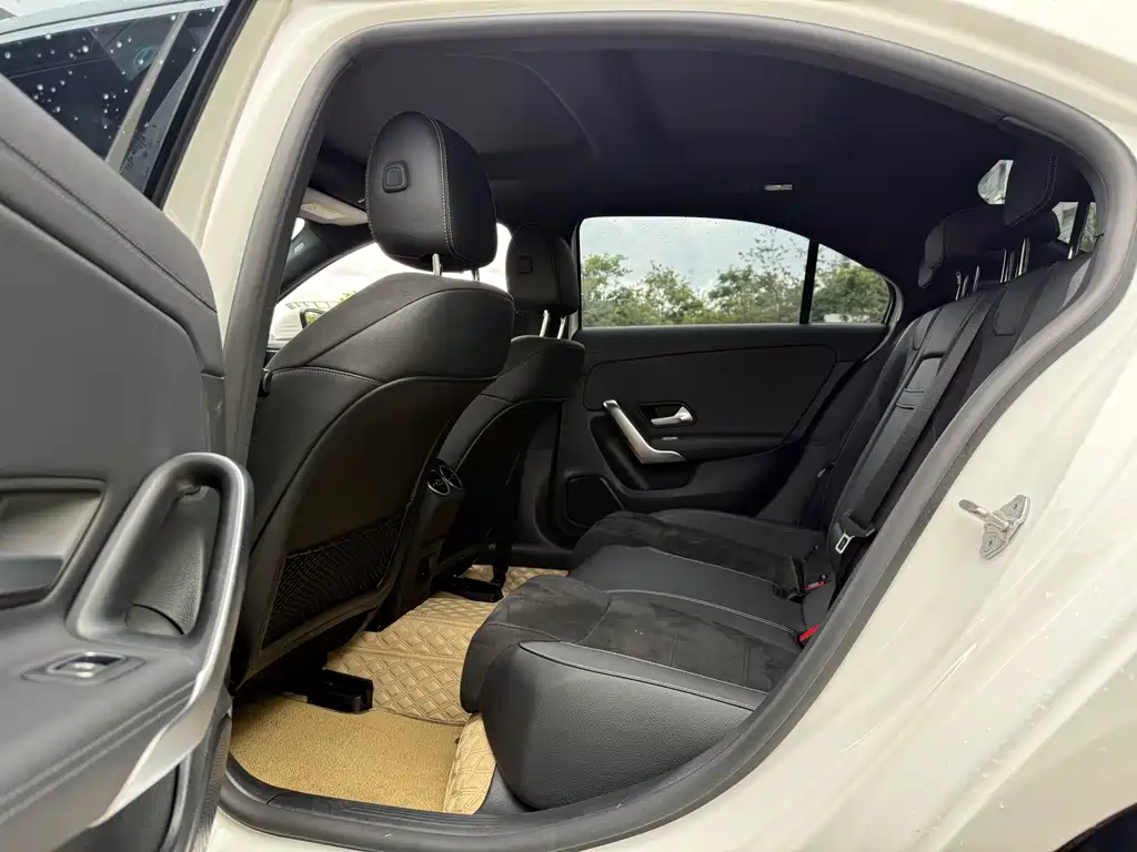 Mercedes-Benz A-Class 2021