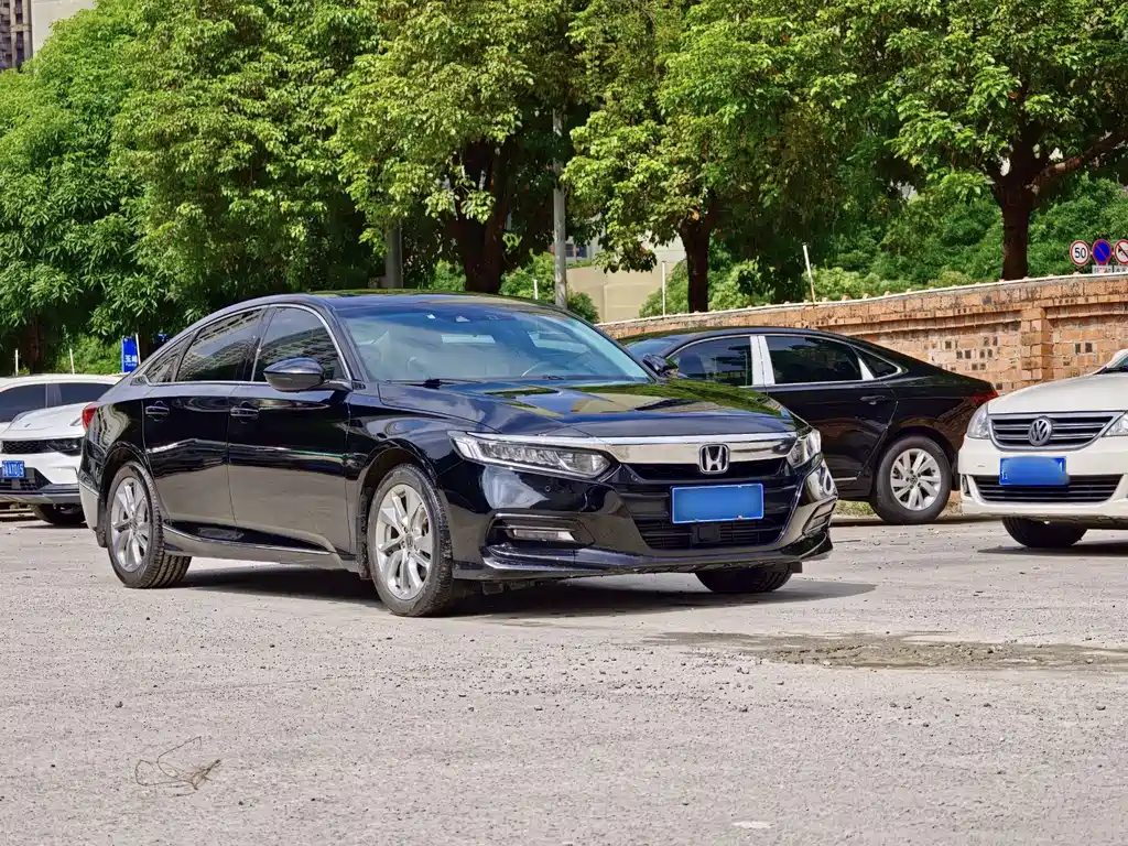 Honda Accord 2020 — фото 3