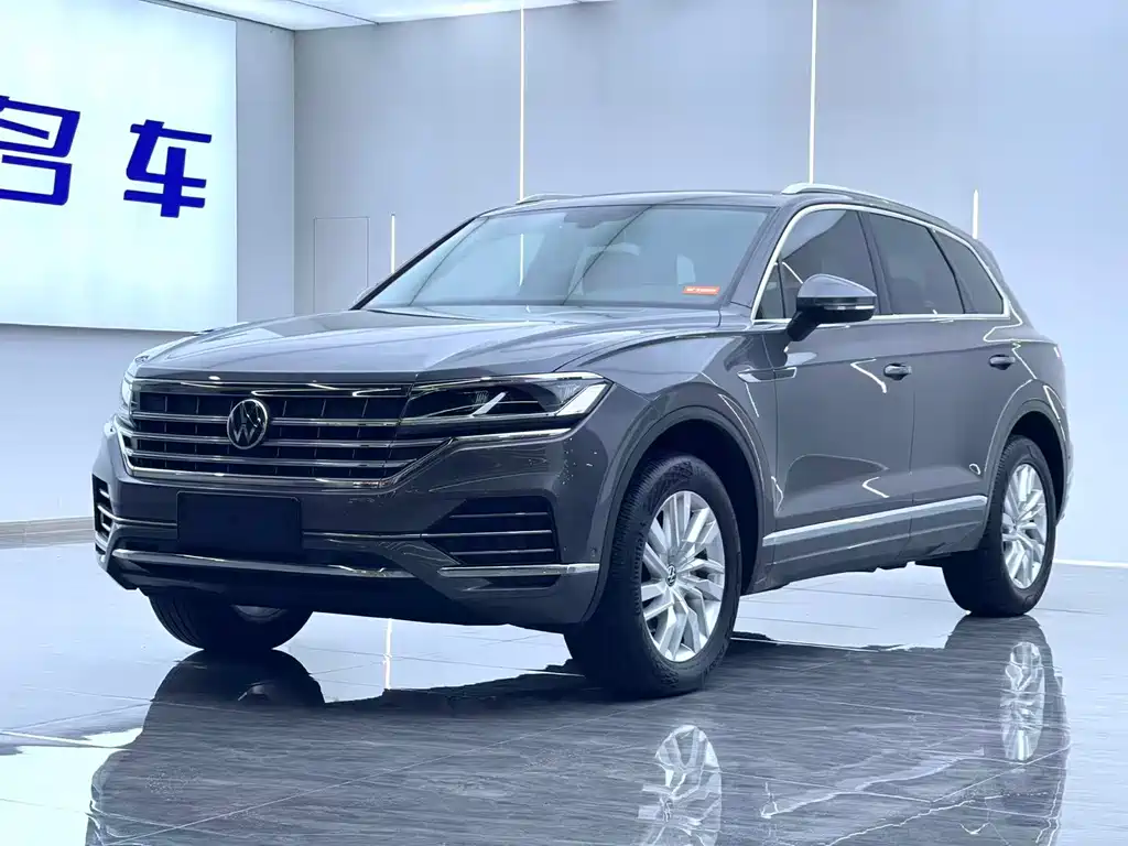 Volkswagen Touareg 2021 — фото 1