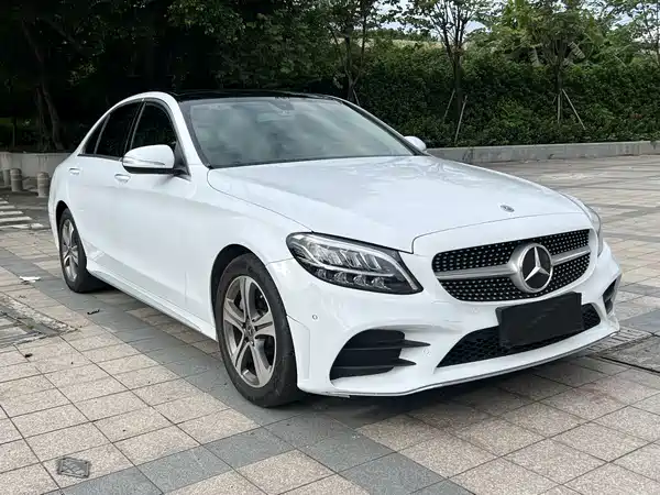 Mercedes-Benz C-Class 2020