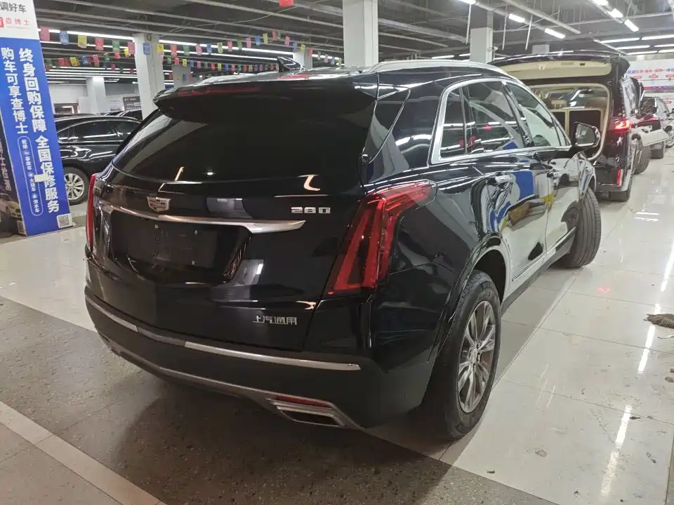 Cadillac XT5 2020 — фото 5