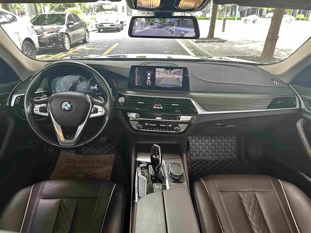 BMW 5 Series 2019