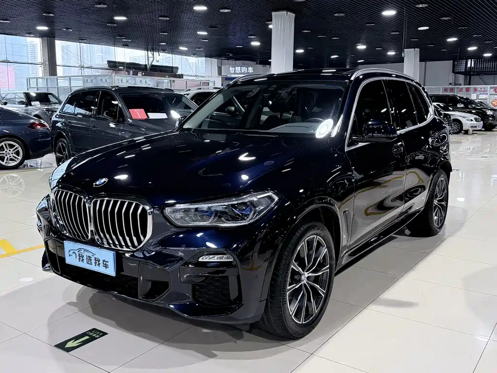 BMW X5 2019 — фото 1