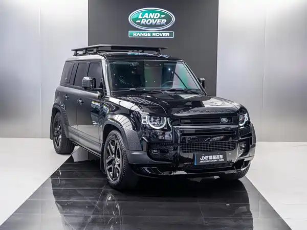 Land Rover Defender 2023
