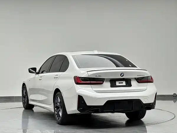 BMW 3 Series 2024