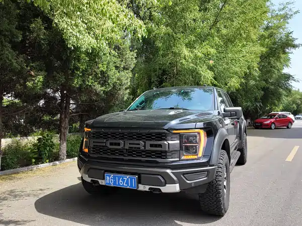 Ford F-150 Raptor 2023