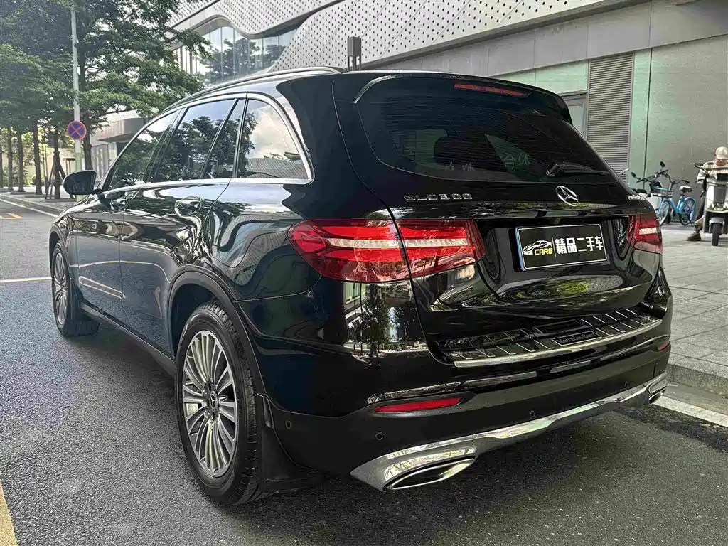 Mercedes-Benz GLC 2017 — фото 9