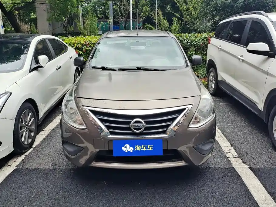 Nissan Sunny 2014 — фото 2