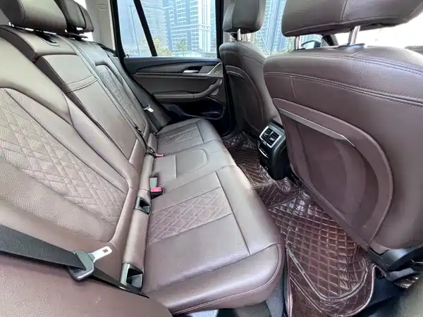 BMW X3 2021